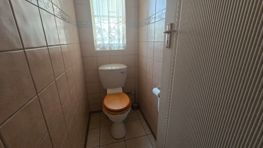 4 Bedroom Property for Sale in Protea Park North West